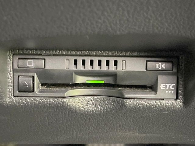 【ETC】高速道路の料金所をストレスなく通過!話題のスポットやサービスエリアに多い「スマートIC」利用時は必須のアイテムです。当店でセットアップを実施、ご納車当日からすぐにご利用いただけます!