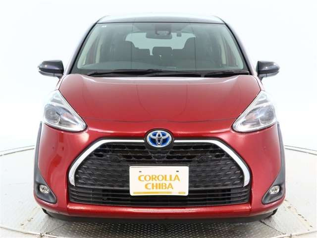 シエンタハイブリッド 1.5 G クエロ