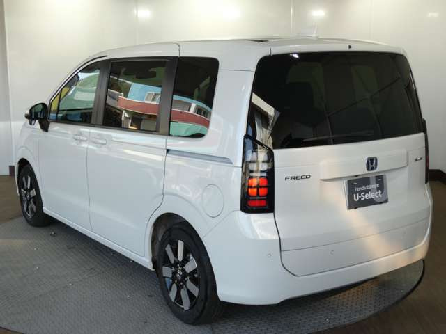 フリード1.5 e:HEV エアー EX