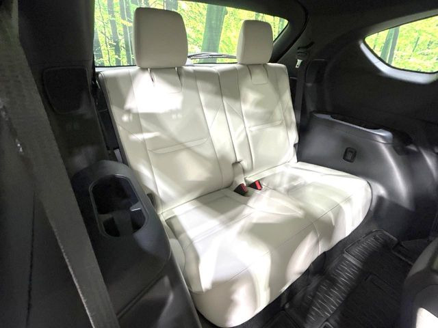 3��ڃV�[�g�͂�������ԗǍD����l�ł��������ƍ����Ē����܂��̂ŁA��l���ł̂��o���������N���N�ł��􂲉Ƒ��ŁA�C�̒m�ꂽ���ԂŁA�h���C�u�ɍs���̂��y���݂ł��ˁ�