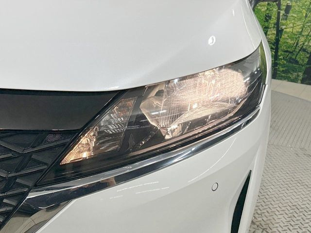 �y�w�b�h���C�g�z���ɖ��邭�O�����Ƃ炵�Ă����̂ŁA���V����Ԃ̑��s�������E�ǍD�ň��S���Ă���肢�������܂��B