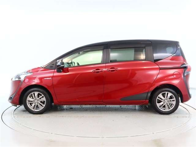 シエンタハイブリッド 1.5 G クエロ