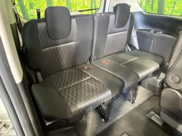 3��ڃV�[�g�͂�������ԗǍD����l�ł��������ƍ����Ē����܂��̂ŁA��l���ł̂��o���������N���N�ł��􂲉Ƒ��ŁA�C�̒m�ꂽ���ԂŁA�h���C�u�ɍs���̂��y���݂ł��ˁ�