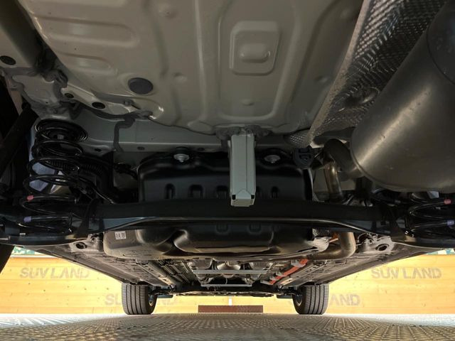 ����肪���ꂢ�Ȃ����ɁA�h�K���H�̎{�H���I�X�X���B�~��n��͂������A���ݕ��ɂ��Z���̕���A��Ń}�����E�E�B���^�[�X�|�[�c���������ɑ�ύD�]���������Ă���܂��B