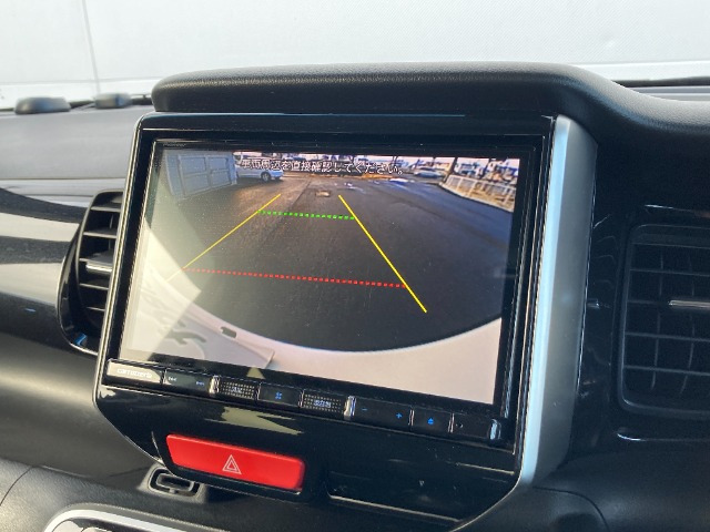 N-BOXカスタムG Lパッケージ 4WD