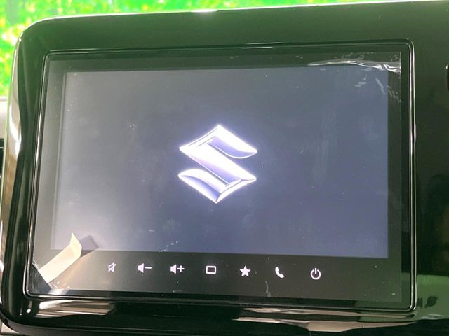 �y���[�J�[����9�^�i�r�z�C���e���A�ɗn�����ރX�^�C���b�V���ȁu��p�݌v�v���[�J�[�i�r�𑕔��􎋔F���⑀�쐫�ȂǊ�{���\�ɂ��D��A���㎿�ȃJ�[���C�t�����y���݂��������܂��B