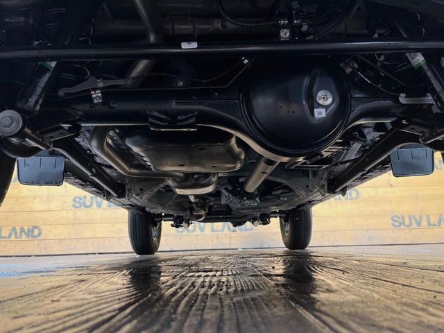 ����肪���ꂢ�Ȃ����ɁA�h�K���H�̎{�H���I�X�X���B�~��n��͂������A���ݕ��ɂ��Z���̕���A��Ń}�����E�E�B���^�[�X�|�[�c���������ɂ��D�]���������Ă���܂��B