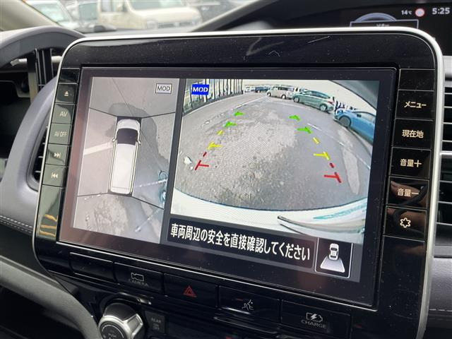 セレナ1.2 e-POWER ハイウェイスターV