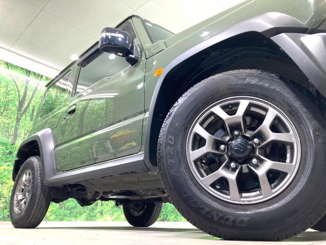 【純正15インチアルミホイール】外観にマッチした純正アルミホイールを装着しております。各種社外アルミホイールや、スタッドレスタイヤも取扱いしております。是非ご相談くださ