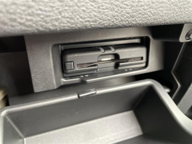 セレナ1.2 e-POWER ハイウェイスターV