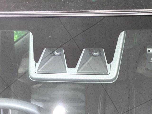 �y�X�}�[�g�A�V�X�g�z���s���ɑO���̎ԗ�����F�����A�Փ˂������Ȏ��͌x��ƃu���[�L�ŏՓˉ���Ɣ�Q�y�����A�V�X�g�B�����S�Ƀh���C�u�����y���݂��������܂��B