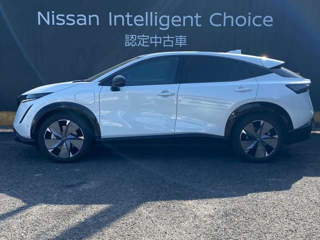 アリアB9 e-4ORCE プレミア 4WD