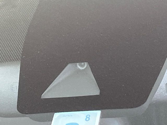 �y�v���N���b�V���Z�[�t�e�B�z�O���̎ԗ��������m���A�Փ˂������Ȏ��͌x��Œ��ӂ𑣂��A�u���[�L�𓥂ޗ͂��T�|�[�g�B�u���[�L�𓥂߂Ȃ������ꍇ�͏Փ˔�Q�y���u���[�L���쓮�A�Փˉ�����T�|�[�g���܂��B