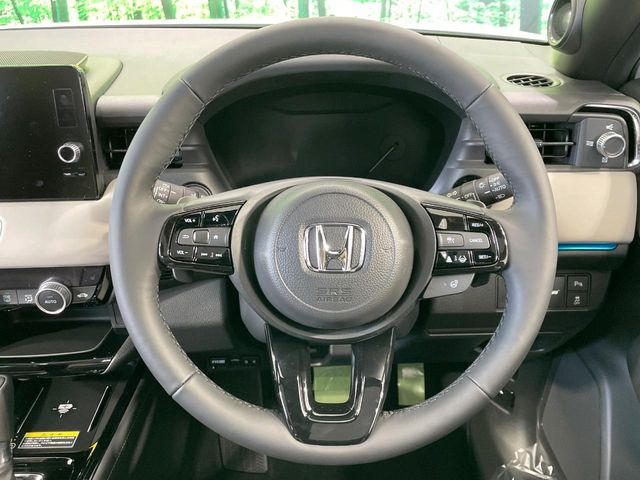 �y�����v�����X�e�A�����O�z�㎿�Ȋv���g�p���邱�ƂŁA��ɂ����������݂ƂĂ��^�]���₷���n���h���ł���