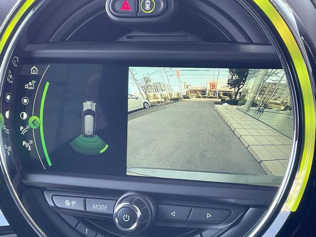 ���o�b�N�J����:�֗��ȁy�o�b�N�J�����z�ň��S�m�F���ł��܂��B���Ԃ����ȕ��ɂ��I�X�X���ȕ֗��@�\�ł��B