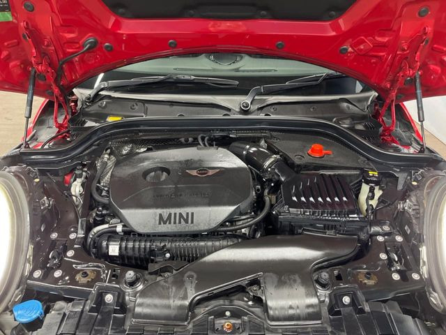 �����X�ł́A�e���[�J�[�̐�p�f�f�e�X�^�[�𓱓��B���Ǝ��i�����e�N�j�J���X�^�b�t���풓���Ă���܂��̂ŁA������̍ۂɂ����S���Ă����p���������܂��B