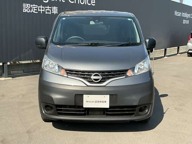 NV200バネットバン1.6 DX