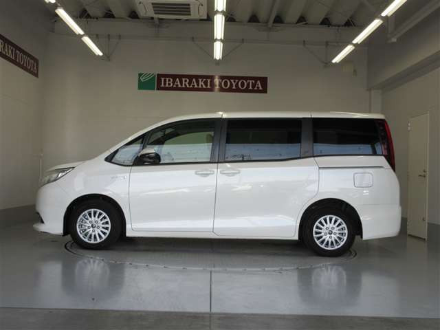 ノア1.8 ハイブリッド G