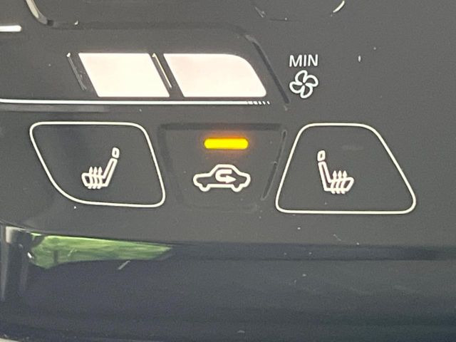 �y�V�[�g�q�[�^�[�z�������ɏd�󂷂�V�[�g�q�[�^�[!�G�A�R����葁�����܂��Ă����̂Ŋ�����̐l�����S�ł��ˁ�G�A�R���̉����͊������邩����A�Ƃ������ɂ����������߂ł��B