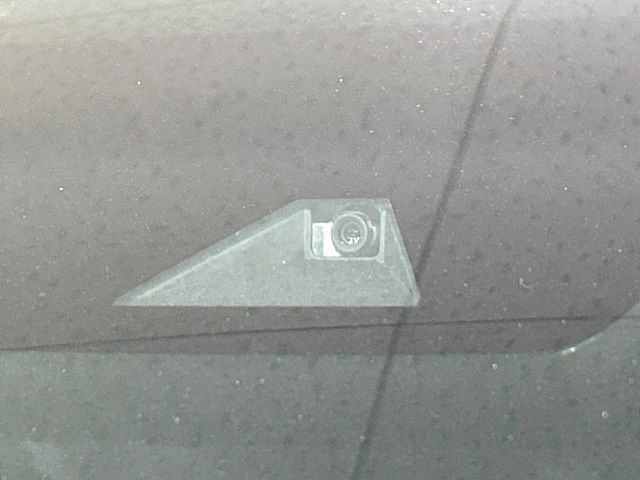 �y�g���^�Z�[�t�e�B�Z���X�z���s���ɑO���̎ԗ�����F�����A�Փ˂������Ȏ��͌x��ƃu���[�L�ŏՓˉ���Ɣ�Q�y�����A�V�X�g�B�����S�Ƀh���C�u�����y���݂��������܂��B