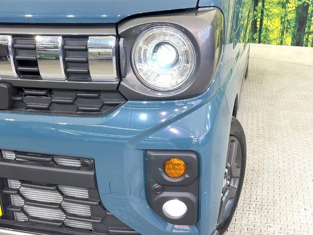 �yLED�w�b�h���C�g�z���V����ԑ��s�����ǍD�Ȏ��E���m�ۂ����S���ĉ^�]�ł��鍂�P�xLED�w�b�h���C�g�𑕔�!�_�����x�������A����d�͂��}�����Ă��܂��B