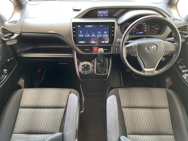 ヴォクシー2.0 ZS 煌II