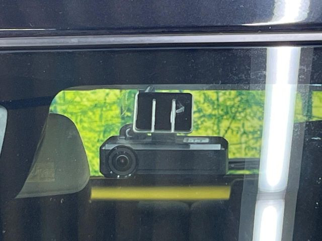 �y�h���C�u���R�[�_�[�z�h���C�u���R�[�_�[����!���s���͂������A������^�]�⎖�̂ɑ��������ہA�f���ŋL�^���A����̃��X�N�ɔ����܂��B���L�^�pSD�J�[�h�͂��q�l�����g�ł��������������K�v������܂��B