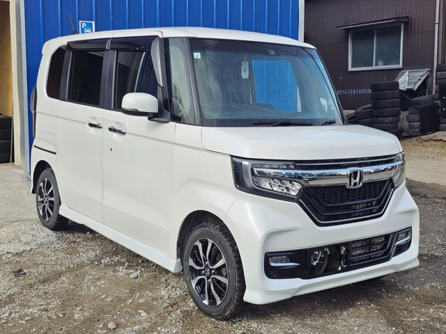 N-BOXカスタムG L ターボ ホンダセンシング 4WD