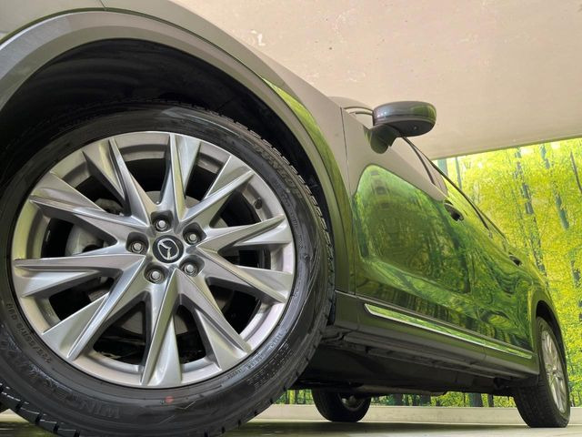 �y����19�C���`�A���~�z�C�[���z�O�ςɃ}�b�`���������A���~�z�C�[���𑕒����Ă���܂��B�e��ЊO�A���~�z�C�[����A�X�^�b�h���X�^�C�����戵�����Ă���܂��B���񂲑��k����������