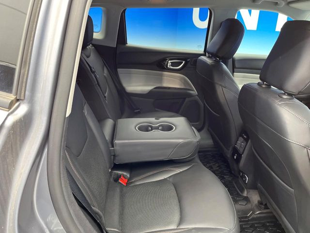 ���㕔���Ȃ��C�ɂȂ�悤�ȃL�Y�E�����ւ��蓙�A�傫�ȃ_���[�W�͂Ȃ��A�ǍD�ȏ�Ԃł��B