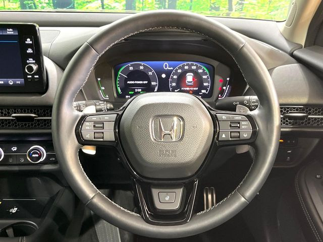 �y�����v�����X�e�A�����O�z�㎿�Ȋv���g�p���邱�ƂŁA��ɂ����������݂ƂĂ��^�]���₷���n���h���ł���