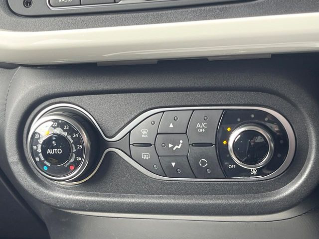 ���I�[�g�G�A�R��:�œK�ȉ��x��ۂ悤�ɃI�[�g�Œ��߉\�ł���