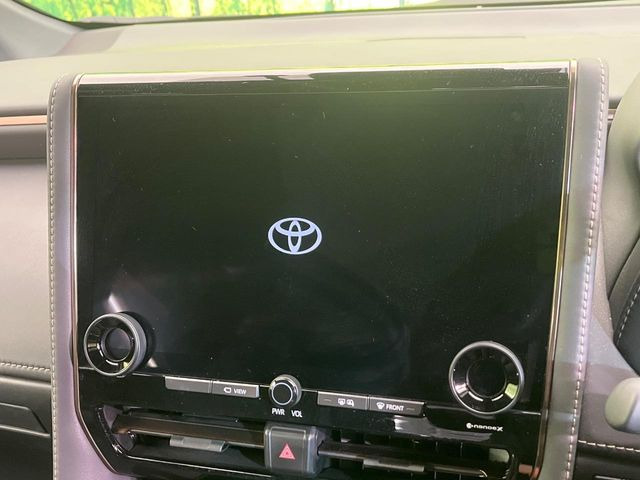 【純正14型ナビ】人気の大型大画面ナビを装備。存在感のある大画面はインパクト大!ナビ利用時のマップ表示は見やすく、テレビやDVDは臨場感がアップ!いつものドライブがグッと楽しくなります♪