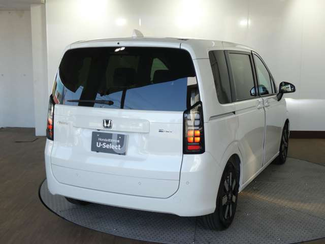 フリード1.5 e:HEV エアー EX