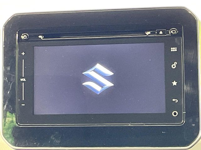 �y����8�^�i�r�z�l�C�̏����i�r�𑕔����Ă���܂��B�i�r�̎g���₷���͂������A�I�[�f�B�I�@�\���[��!�L�����v�◷�s�͂������A�ʋ΂┃�����ȂǕ��i�̃h���C�u���y�����Ȃ�͂���