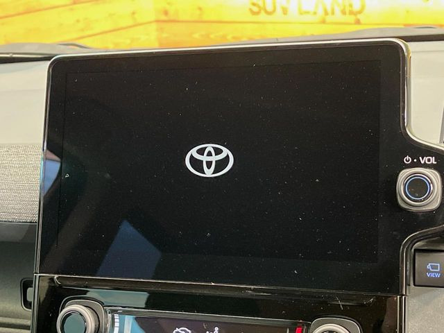 �y10.5�C���` �f�B�X�v���C�I�[�f�B�I�z���ʂ̃f�B�X�v���C��AppleCarPlay��AndroidAuto�����p�\�B�傫�ȉ�ʂŃX�}�z�i�r�A�v���������p���������܂���