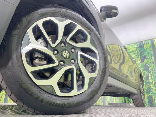 �y�����A���~�z�C�[���z�O�ςɃ}�b�`���������A���~�z�C�[���𑕒����Ă���܂��B�e��ЊO�A���~�z�C�[����A�X�^�b�h���X�^�C�����戵�����Ă���܂��B���񂲑��k����������