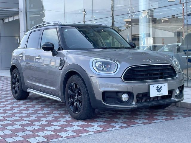 �������t�т̕ۏ؂̑��A���S�̍Œ�3�N�E���s�������ۏ�(�L��)�����p�ӁB�A���Ԃ����S���Ă��y���݂���������l�A�ۏؓ��e���[���͂������A�����_��&�I�C�������⃍�[�h�T�[�r�X���t�т��Ă���܂��B