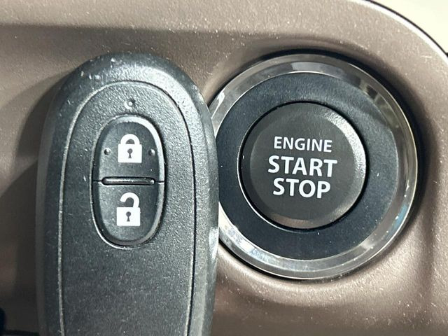 �y�L�[���X�X�^�[�g�V�X�e���z�J�o����|�P�b�g�ɓ��ꂽ�܂܂ł��h�A�̎{���E�������\�ȃX�}�[�g�L�[�𑕔��B�G���W���̃I���E�I�t�����J�M�����o���K�v����������Ƃ��Ă��֗��ł���