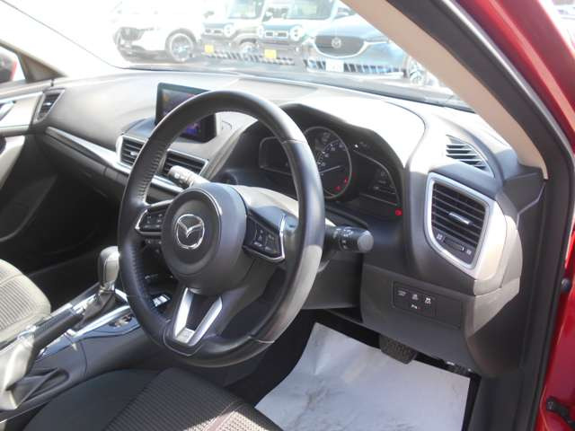 アクセラスポーツ1.5 15S