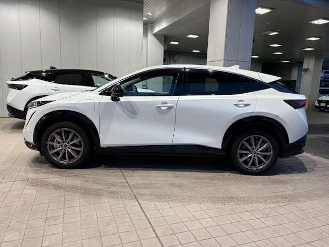 アリアB9 e-4ORCE 4WD