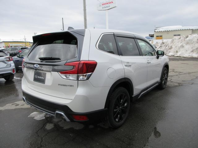フォレスター1.8 スポーツ 4WD