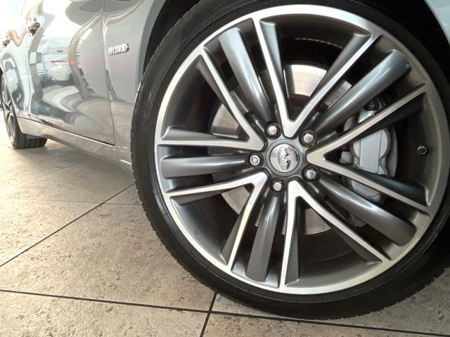 �y����19�C���`�A���~�z�C�[���z�O�ςɃ}�b�`���������A���~�z�C�[���𑕒����Ă���܂��B�e��ЊO�A���~�z�C�[����A�X�^�b�h���X�^�C�����戵�����Ă���܂��B���񂲑��k����������