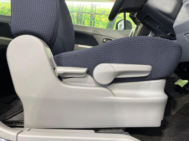 �y�V�[�g���t�^�[�z�V�[�g���ʂ̈ʒu���㉺�ɒ����ł���V�[�g���t�^�[�𑕔��B�啿�ȕ��������ȕ����œK�ȃh���C�r���O�|�W�V�����ŉ^�]�ł��܂��B