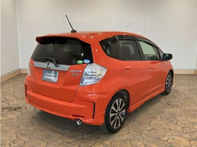 フィットハイブリッド1.5 RS ファインスタイル