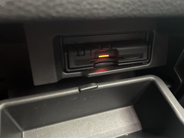 セレナ2.0 ハイウェイスター 4WD