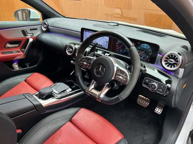 AクラスAMG A45 S 4マチックプラス 4WD