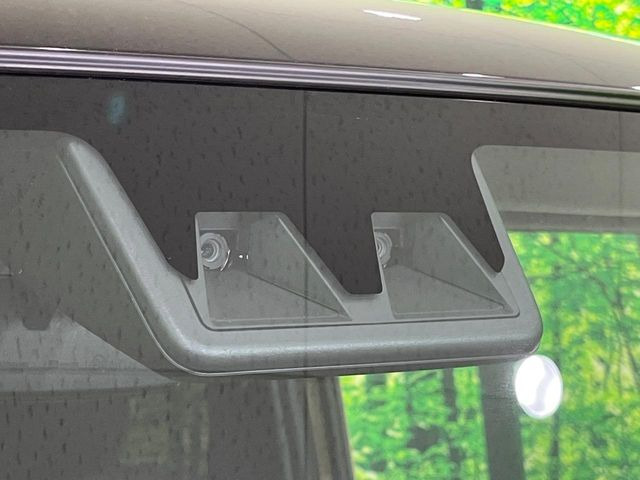 �y�X�}�[�g�A�V�X�g�z���s���ɑO���̎ԗ�����F�����A�Փ˂������Ȏ��͌x��ƃu���[�L�ŏՓˉ���Ɣ�Q�y�����A�V�X�g�B�����S�Ƀh���C�u�����y���݂��������܂��B