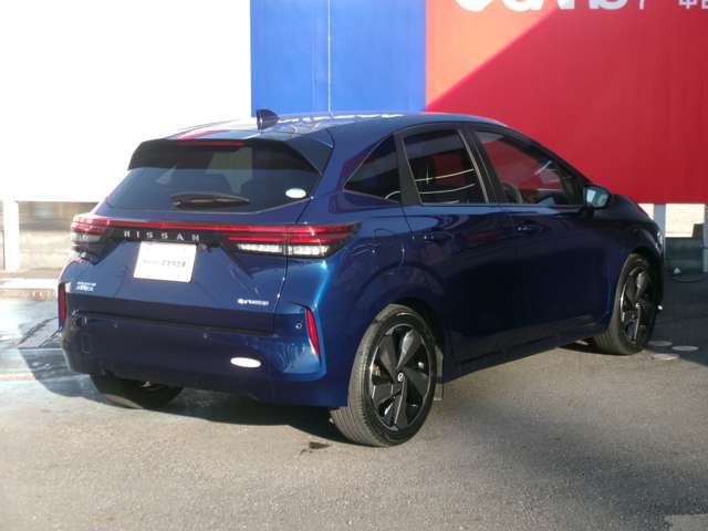 ノートオーラ1.2 G レザーエディション