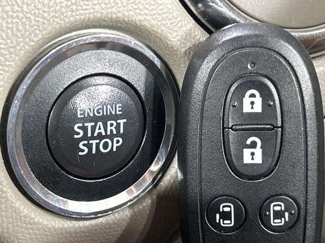 �y�L�[���X�X�^�[�g�V�X�e���z�J�o����|�P�b�g�ɓ��ꂽ�܂܂ł��h�A�̎{���E�������\�ȃX�}�[�g�L�[�𑕔��B�G���W���̃I���E�I�t�����J�M�����o���K�v����������Ƃ��Ă��֗��ł���